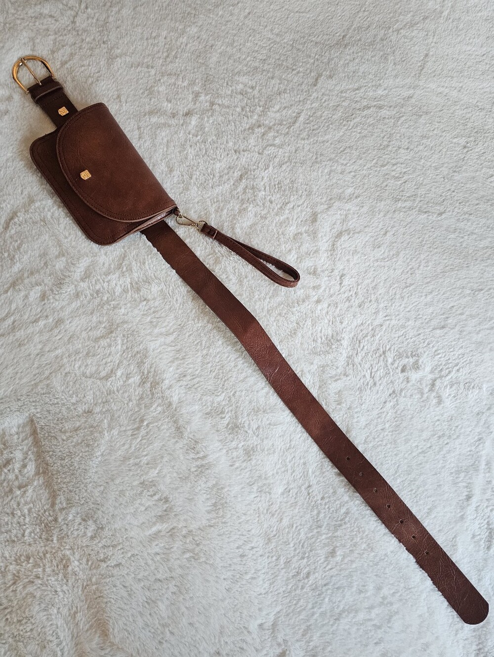 Vince Camuto Faux Leather Wristlet/Belt Bag Combo, Size Small